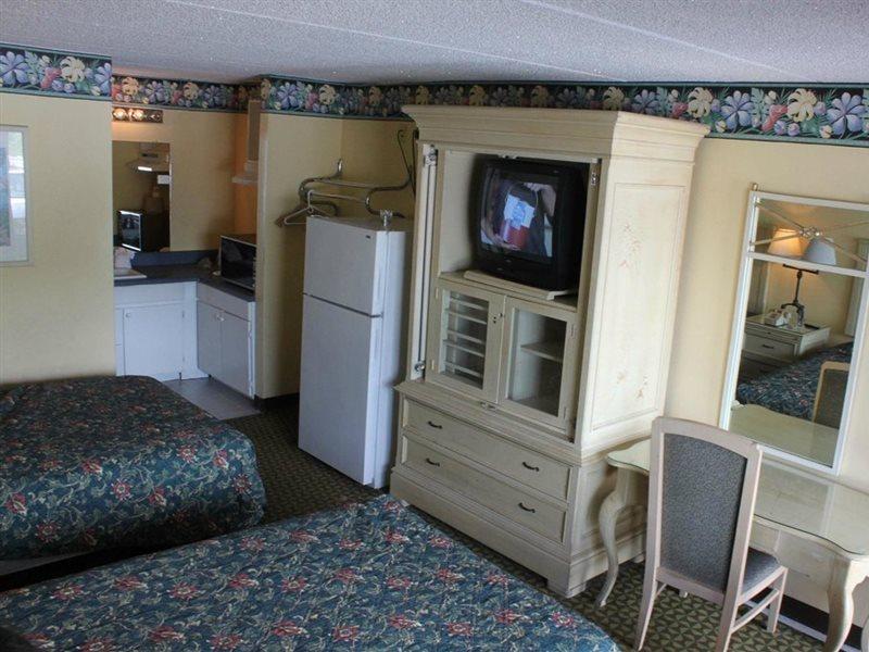Sun Inn And Suites Кисими Екстериор снимка