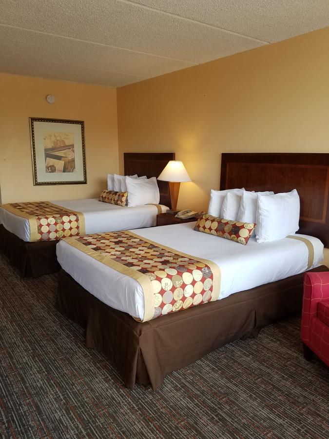 Sun Inn And Suites Кисими Екстериор снимка